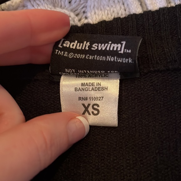 6 Sweatshirt Bundle - Picture 8 of 15